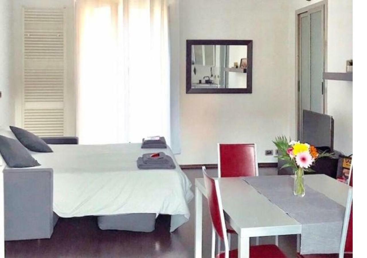 Cozy Studio Apartment - Borgo Campidoglio Torino Kültér fotó