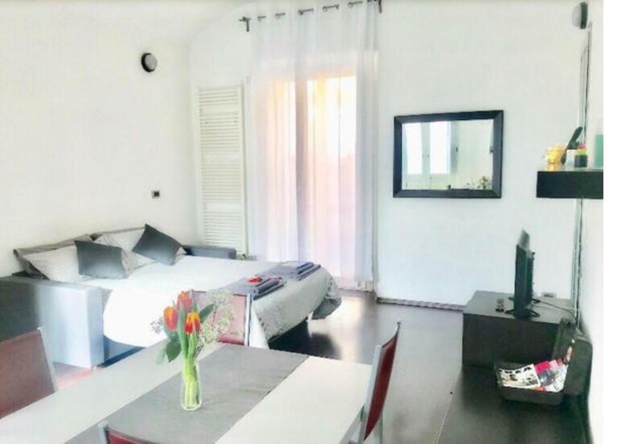 Cozy Studio Apartment - Borgo Campidoglio Torino Kültér fotó