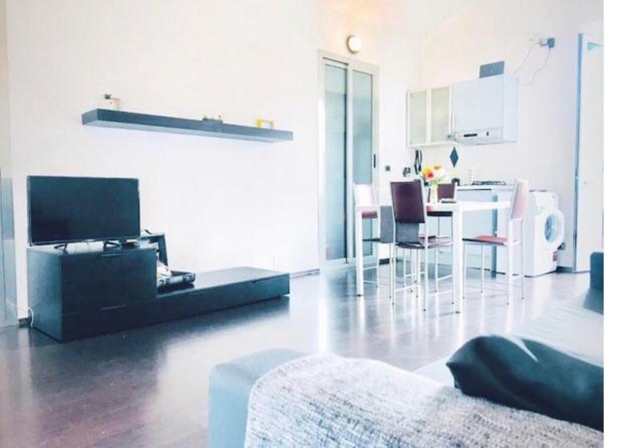 Cozy Studio Apartment - Borgo Campidoglio Torino Kültér fotó